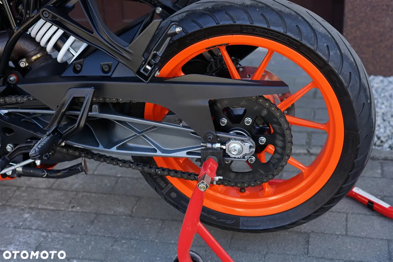 KTM RC 125 - 25