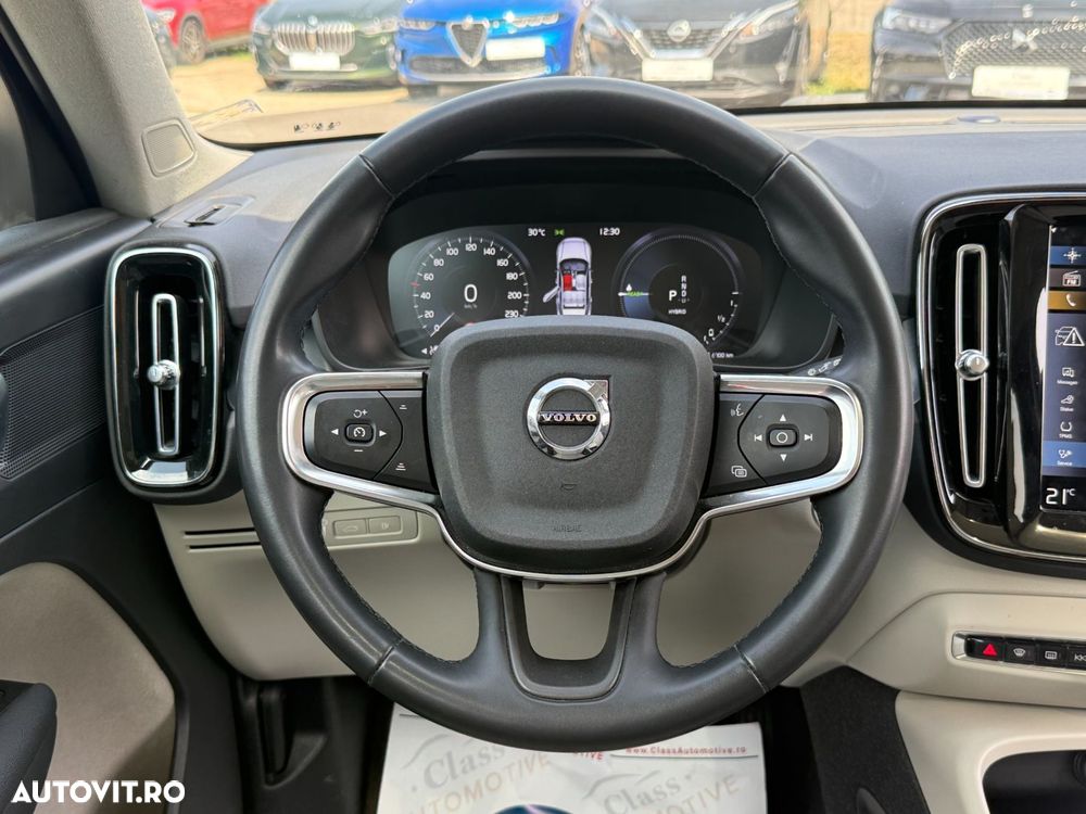 Volvo XC 40 Recharge T5 Twin Engine AT7 Inscription - 17