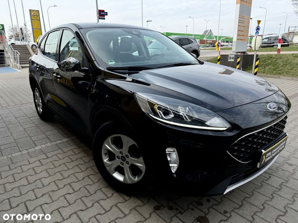 Ford Kuga 1.5 EcoBoost TITANIUM - 3