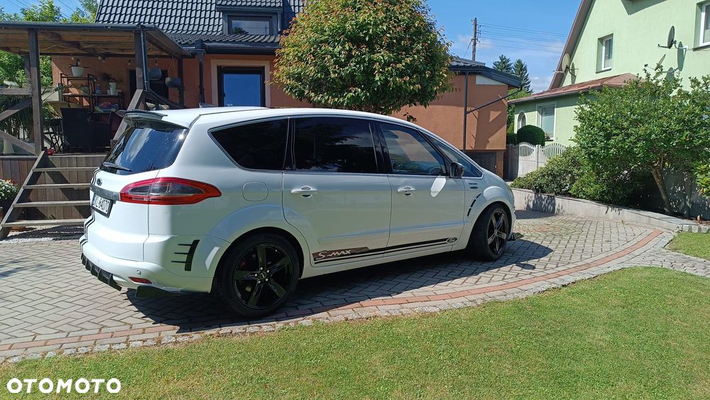 Ford S-Max 2.0 TDCi DPF Titanium X - 2