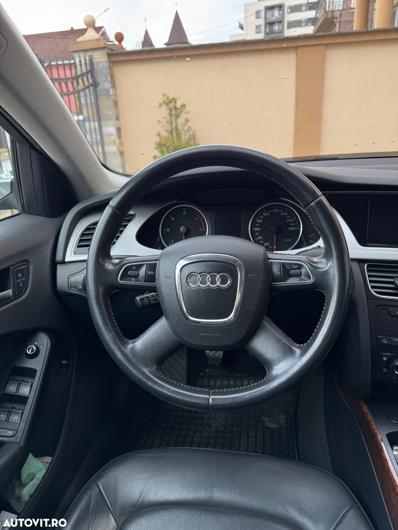 Audi A4 Avant 2.0 TDI e DPF Ambition - 10