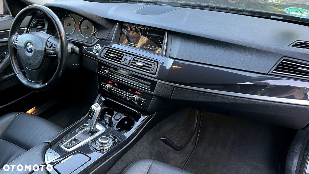 BMW Seria 5 530d Sport-Aut - 6