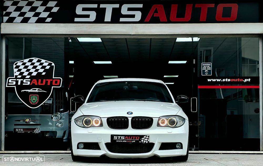BMW 123 d Limited Edition Lifestyle c/ M Sport Pack - 52