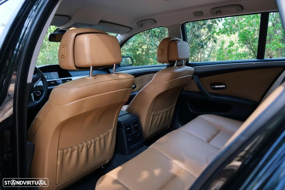 BMW 520 d Executive - 11