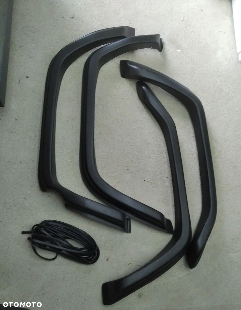 plastiki nakladki poszerzenia blotnikow nadkoli z wlokna szklanego listwy TOYOTA LAND CRUISER 70 73 LJ70 LJ73 J7 LC70 LC73 lc75 lc76 lj75 lj76 j70 j73 j75 j76 71 74 75 76 rj70 rj73 bj70 bj73 bj71 - 5