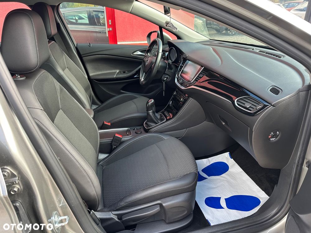 Opel Astra 1.4 T Dynamic - 7