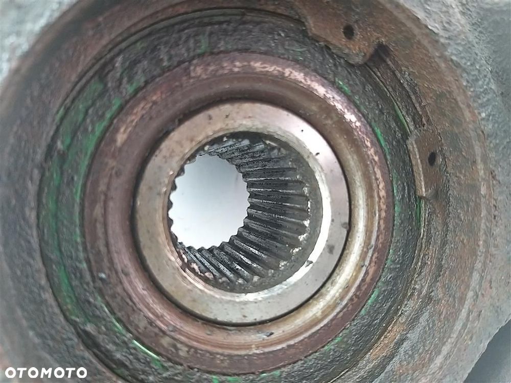 Zwrotnica prawa przód Citroen Jumpy I 1994-2006 1,9 DIESEL 5 ŚRUB - 4