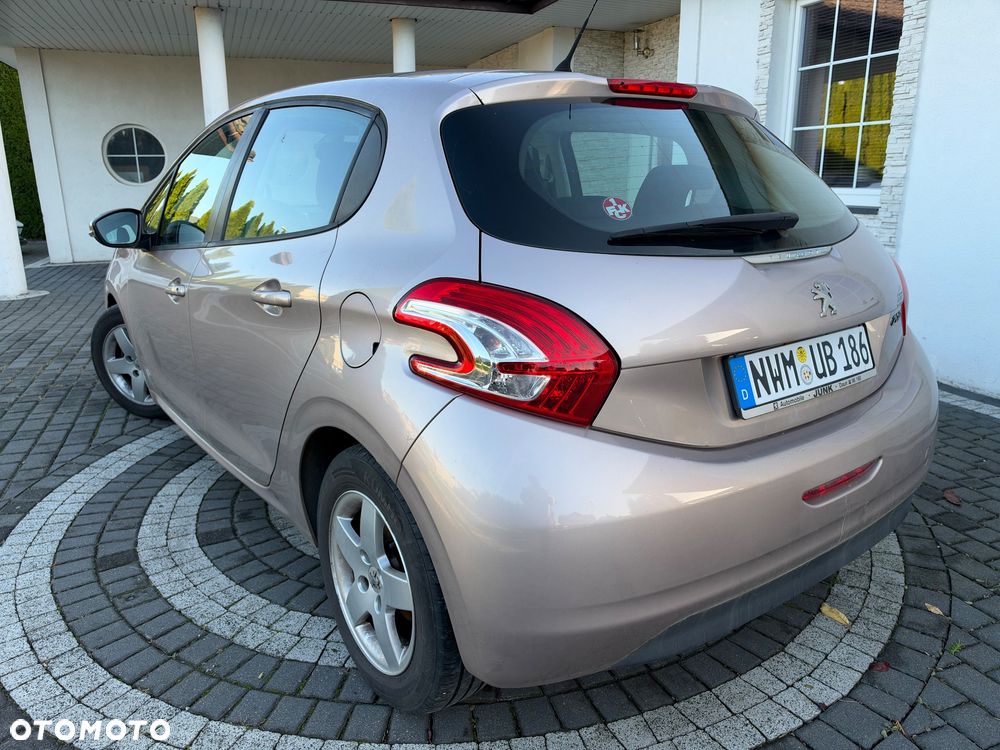 Peugeot 208 95 VTI Active - 4