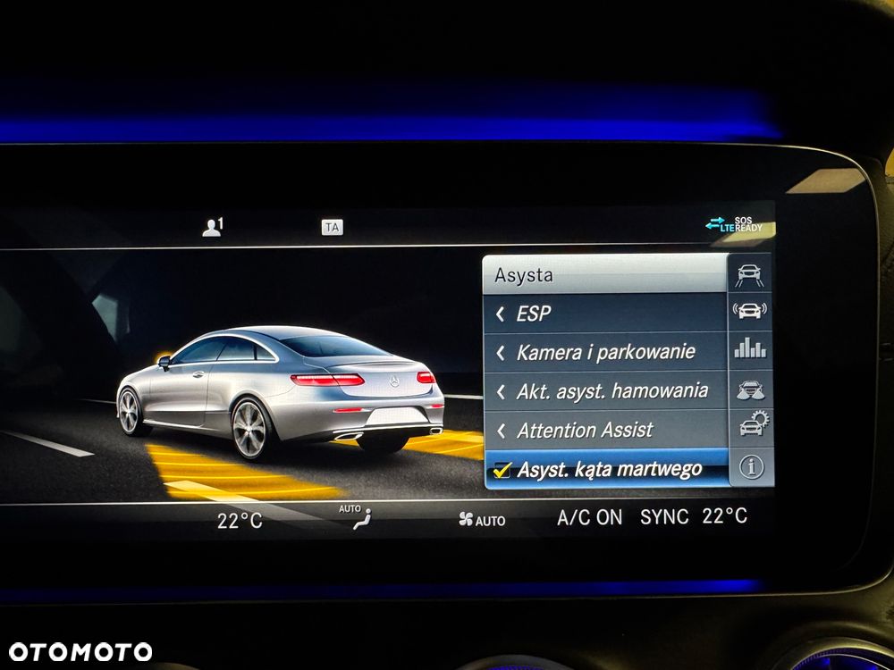 Mercedes-Benz Klasa E 220 d 4-Matic 9G-TRONIC - 21