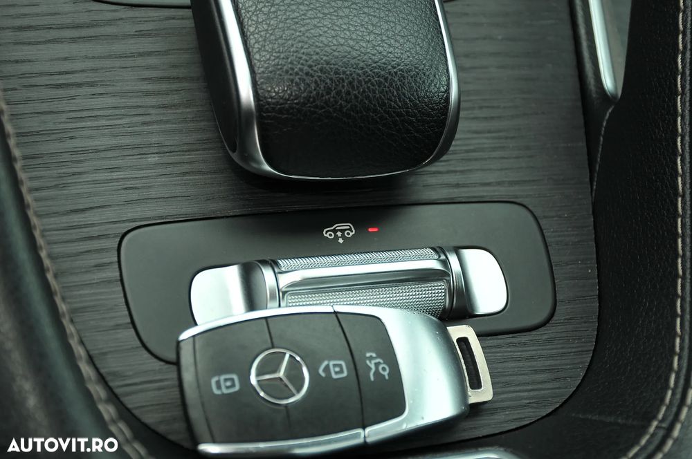 Mercedes-Benz GLE - 16