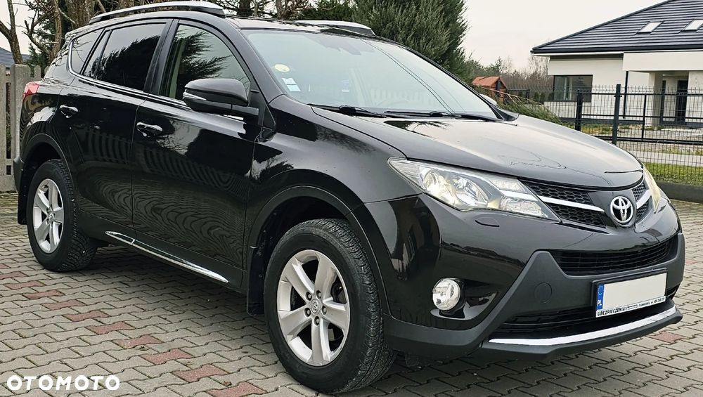 Toyota RAV4 2.2 D-CAT Premium - 13