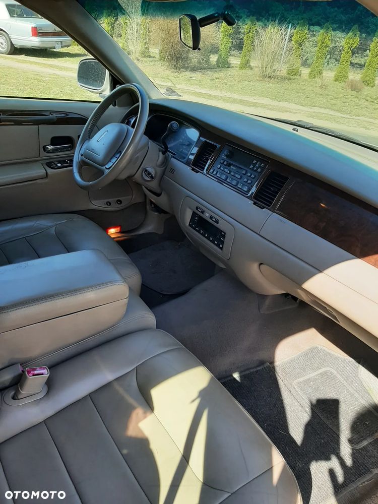 Lincoln Town Car 4.6 Executive - 3