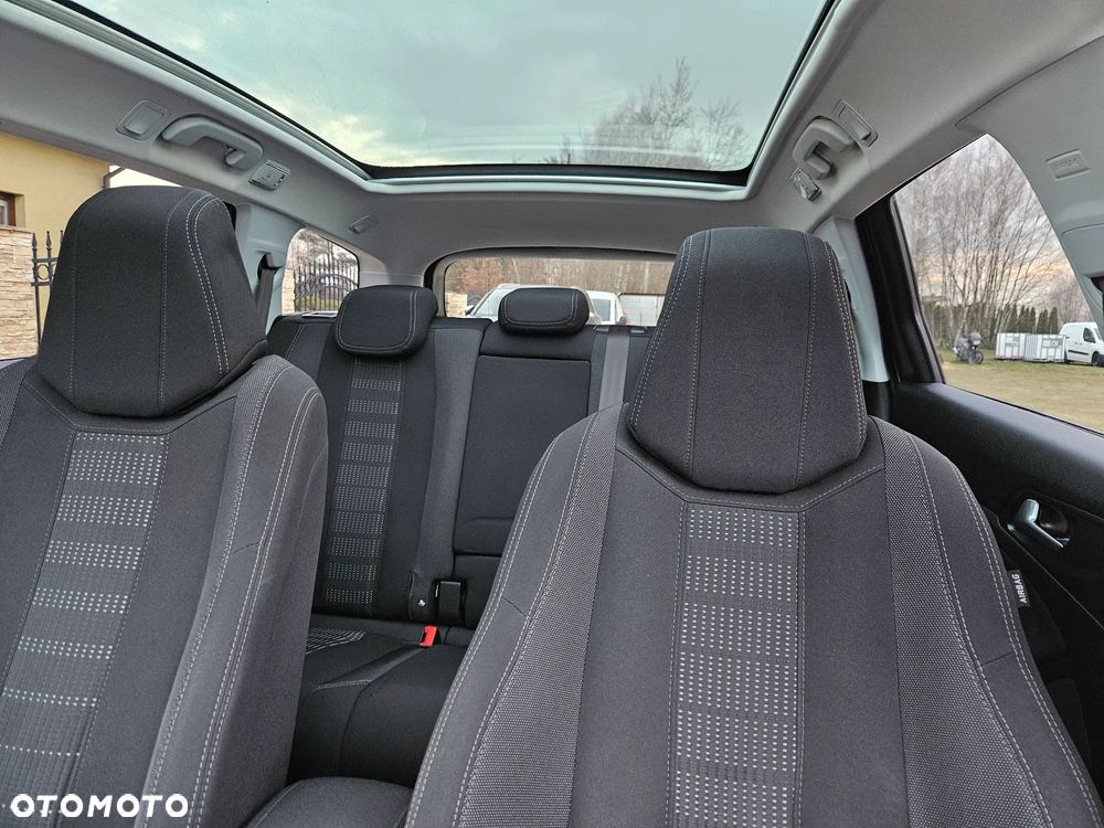 Peugeot 308 - 24