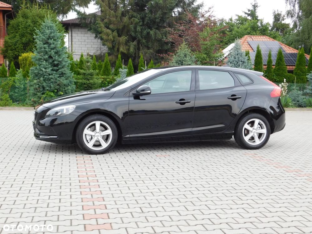 Volvo V40 T2 Kinetic - 12