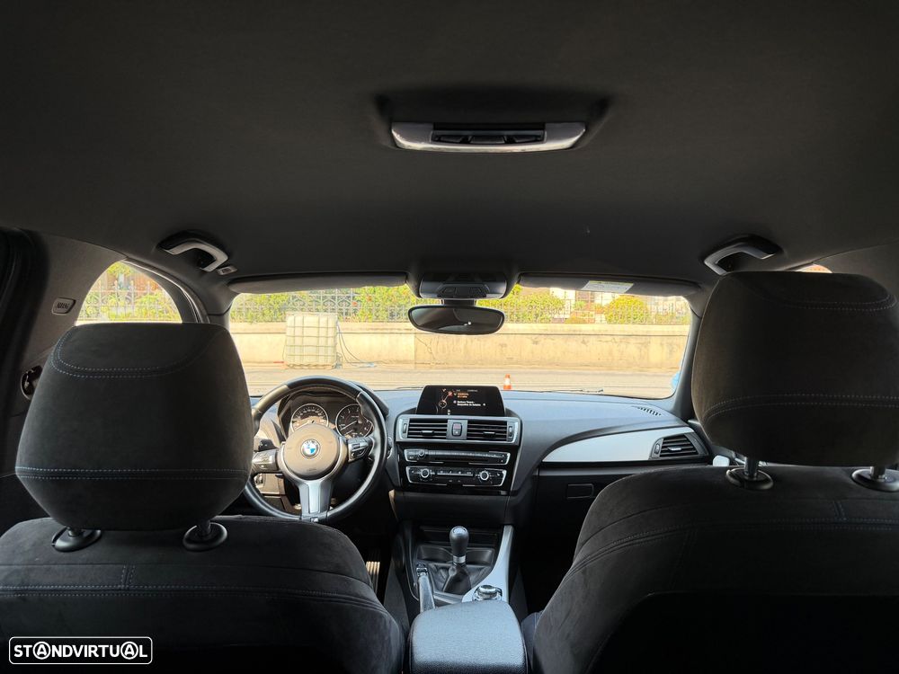 BMW 118 d Pack M - 21