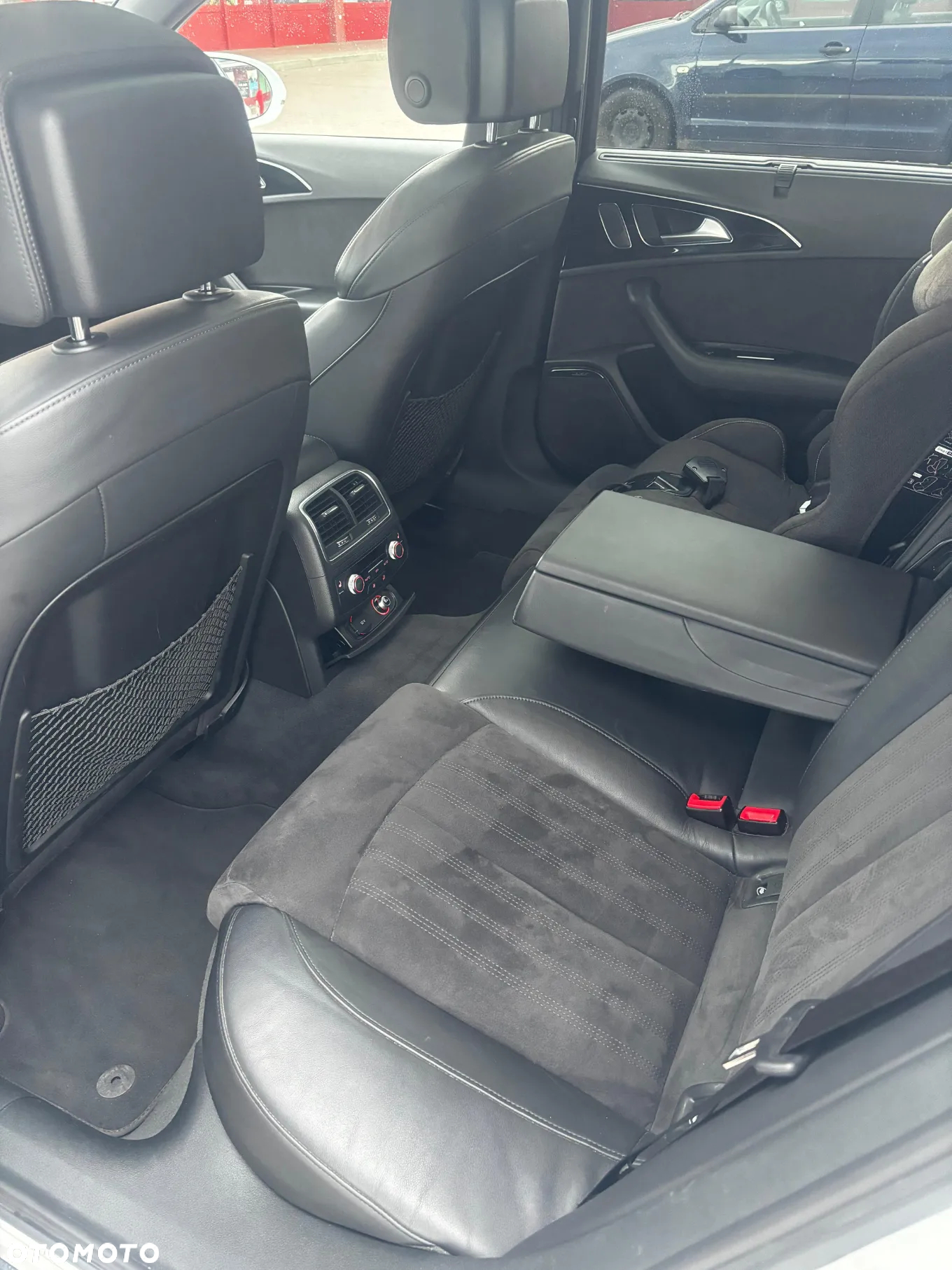 Audi A6 Avant 3.0 TDI quattro S tronic - 11
