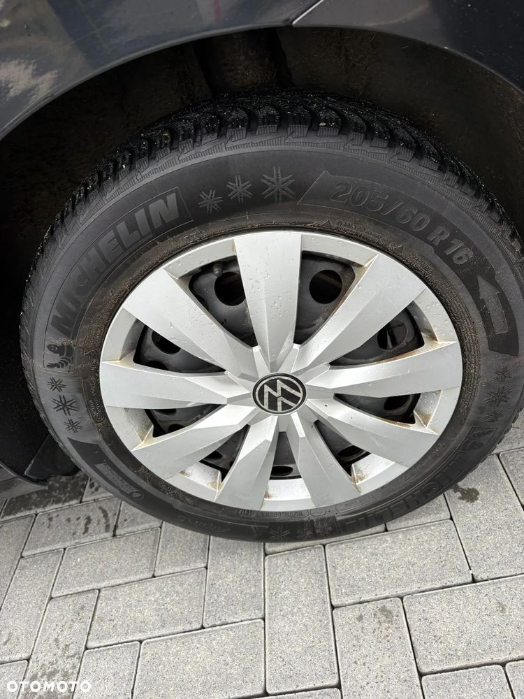 Volkswagen Touran 1.6 TDI SCR BlueMotion Technology DSG Comfortline - 39