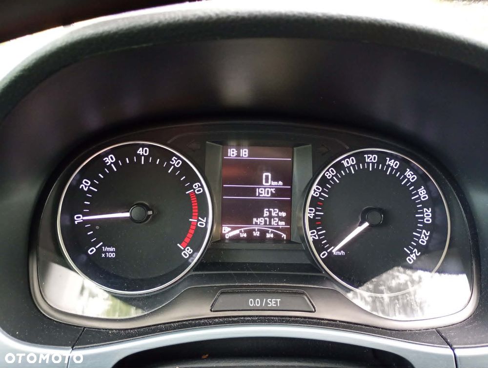Skoda Fabia 1.0 Ambition - 11