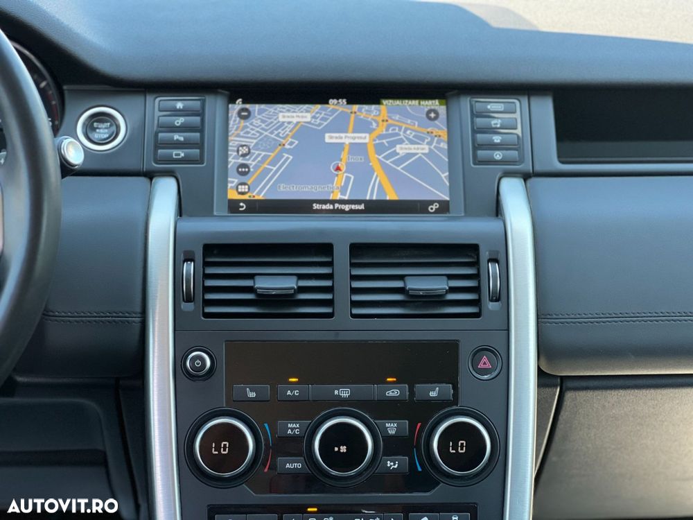 Land Rover Discovery Sport 2.0 D150 R-Dynamic MHEV - 29