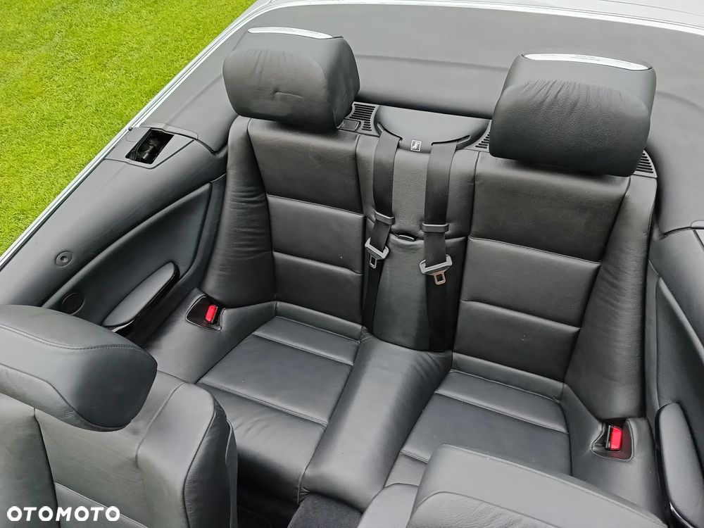 BMW Seria 3 325ti - 13