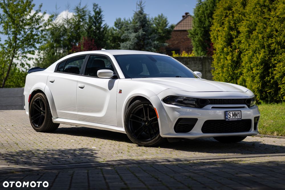 Dodge Charger - 3