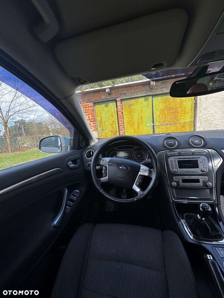 Ford Mondeo 2.0 TDCi Titanium - 9