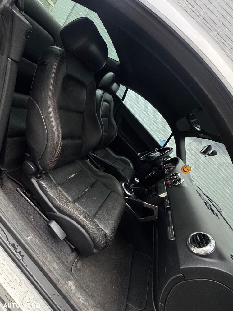 Audi TT Roadster 1.8 T quattro - 16