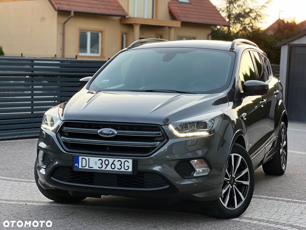 Ford Kuga - 24