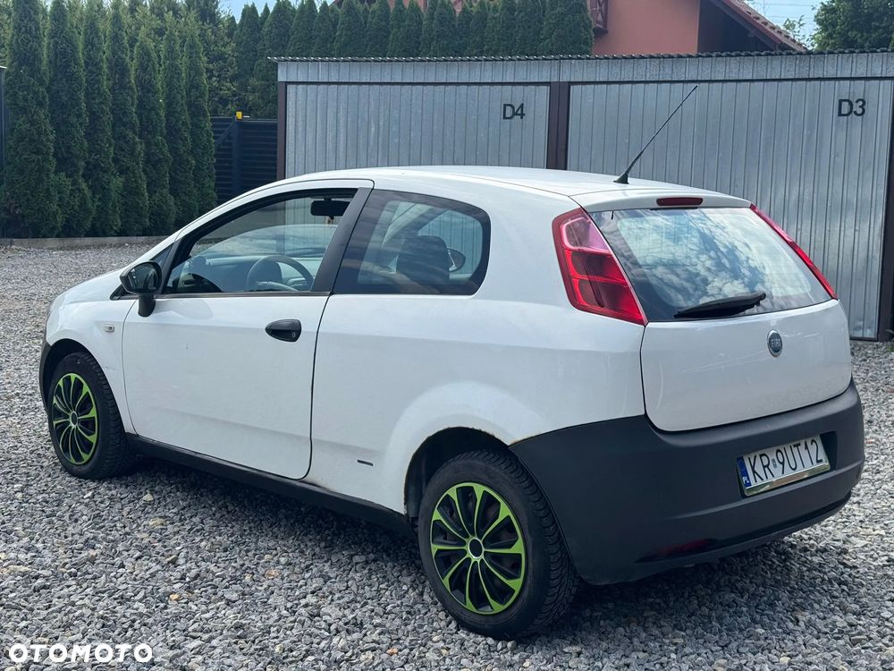 Fiat Punto 1.2 16V Dynamic - 5