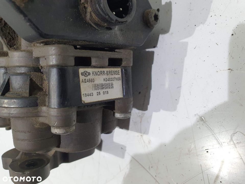 ZAWÓR 6-DROŻNY IVECO STRALIS AE4660 K048307 - 3
