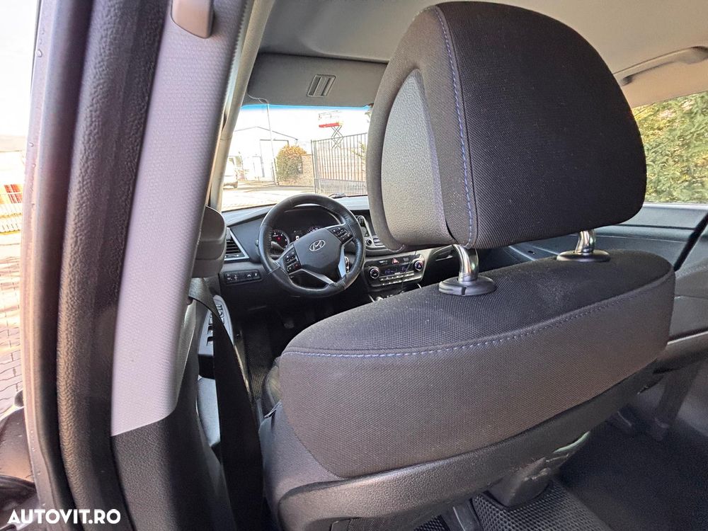 Hyundai Tucson 2.0 CRDI 2WD Style - 7