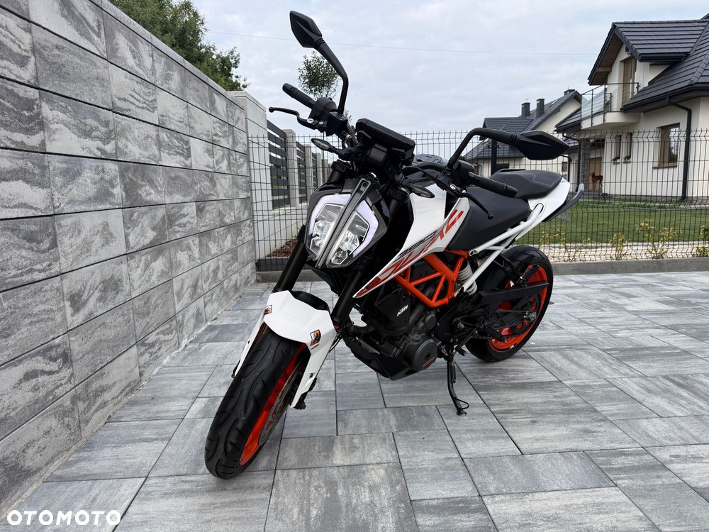 KTM Duke 390 - 4