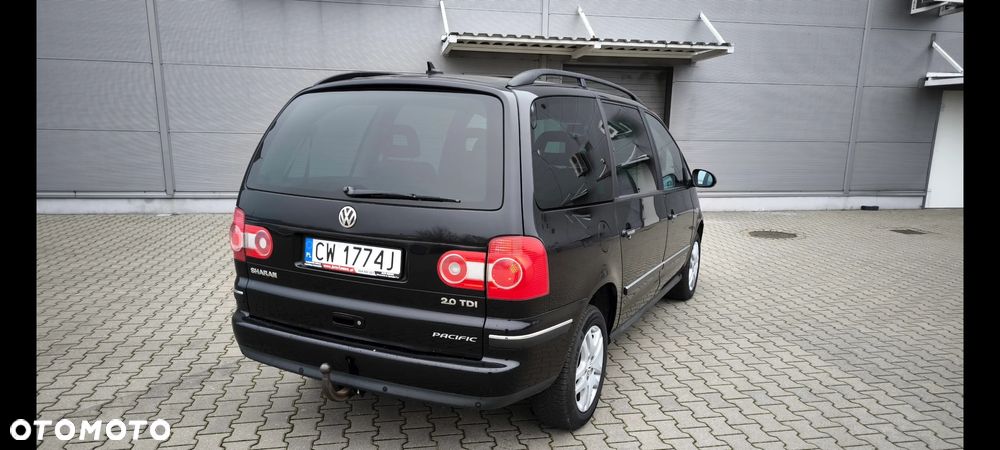 Volkswagen Sharan 2.0 TDI Trendline - 28