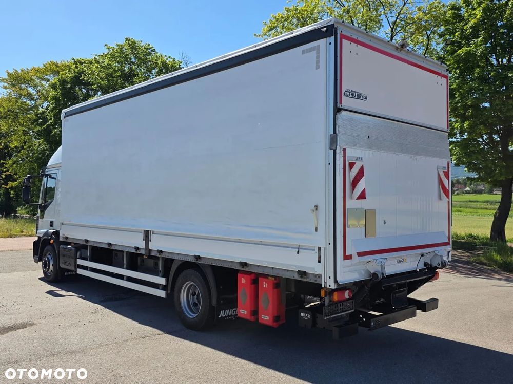 Iveco EUROCARGO 160E320/FIRANKA/WINDA/AUTOMAT/NISKI PRZEBIEG/E6/SPROWADZONY/PIERWSZY WŁAŚCICIEL - 3