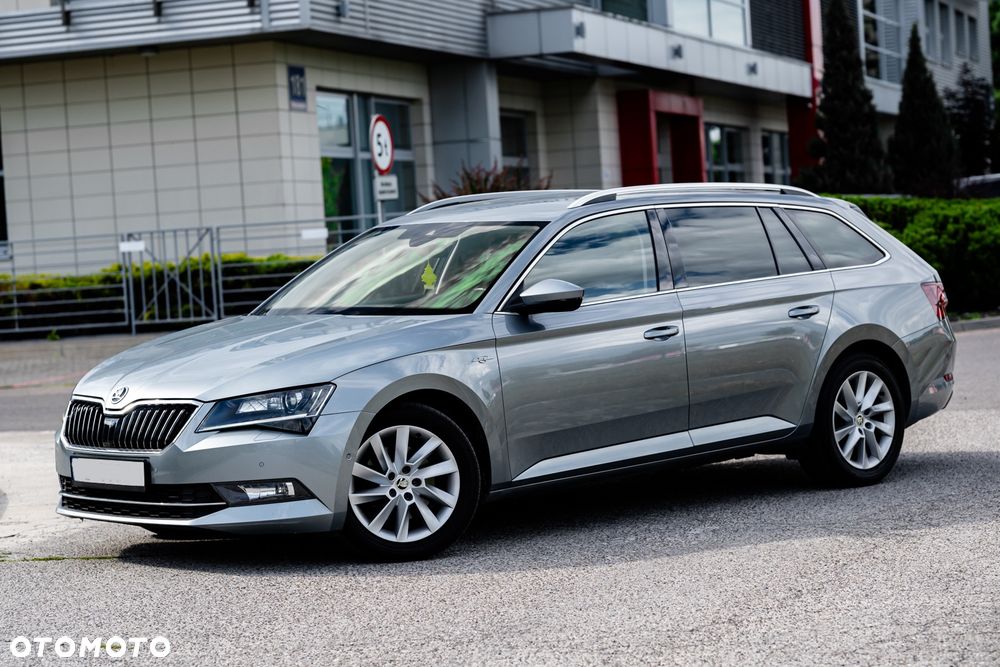 Skoda Superb 2.0 TDI 4x4 L&K DSG - 3