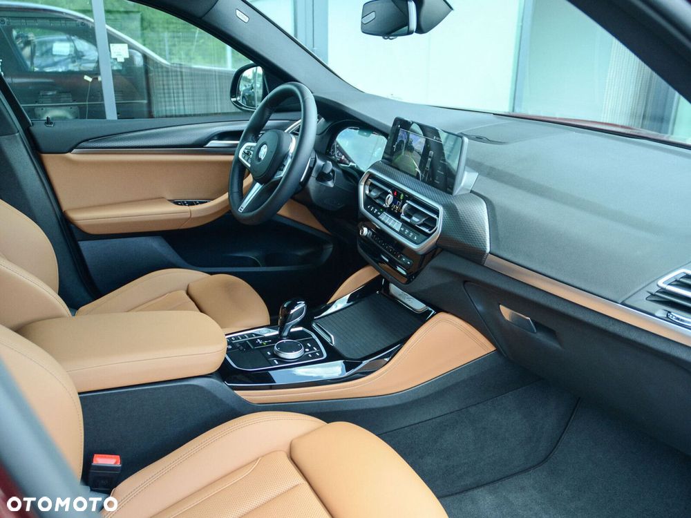 BMW X4 - 33