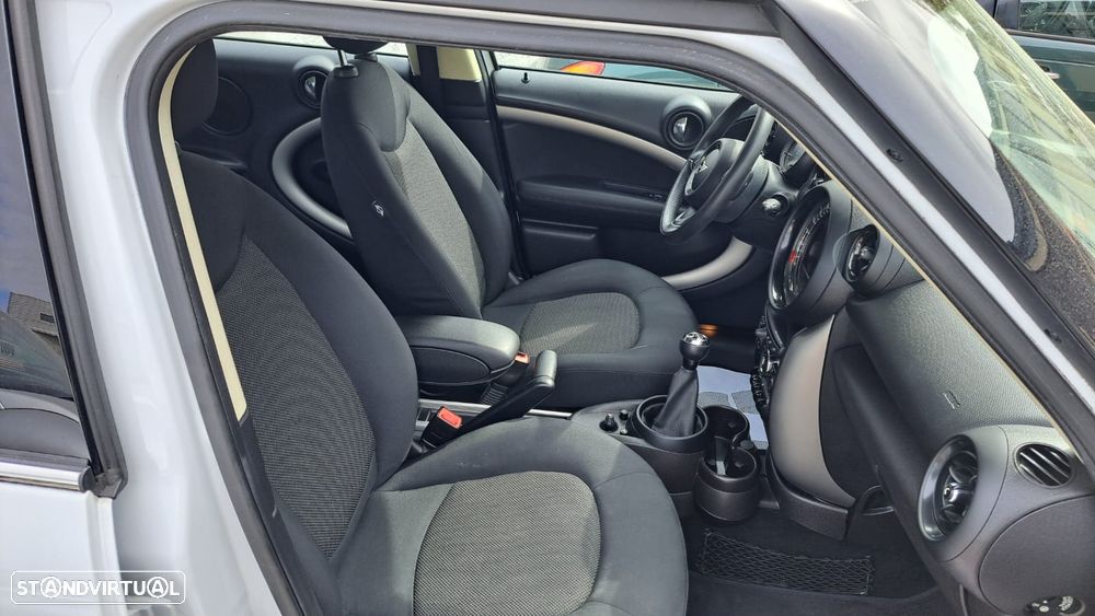 MINI Countryman One - 29