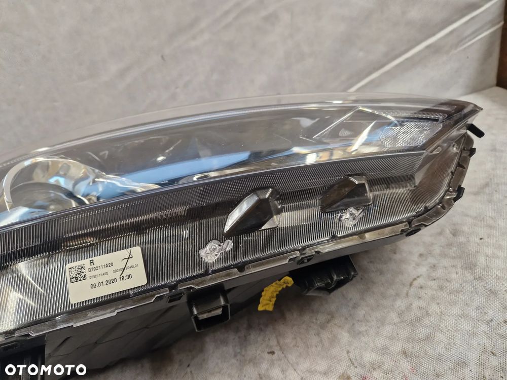 Hyundai Tuscon III Lift Lampa Prawa Soczewka + LED - 21