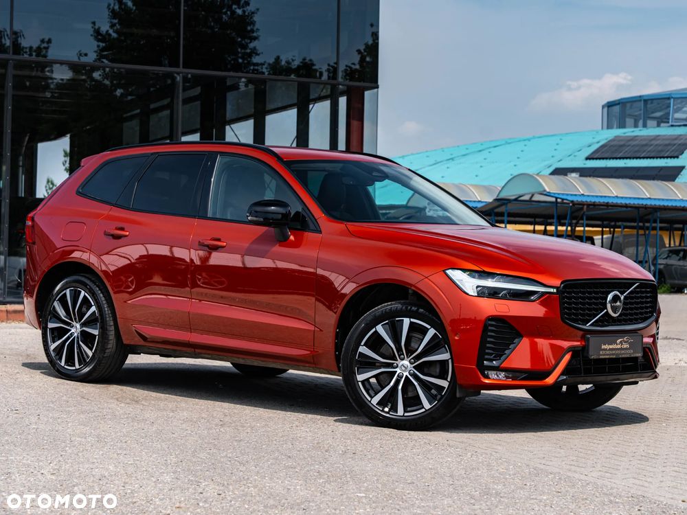 Volvo XC 60 B4 D AWD Plus Dark - 9
