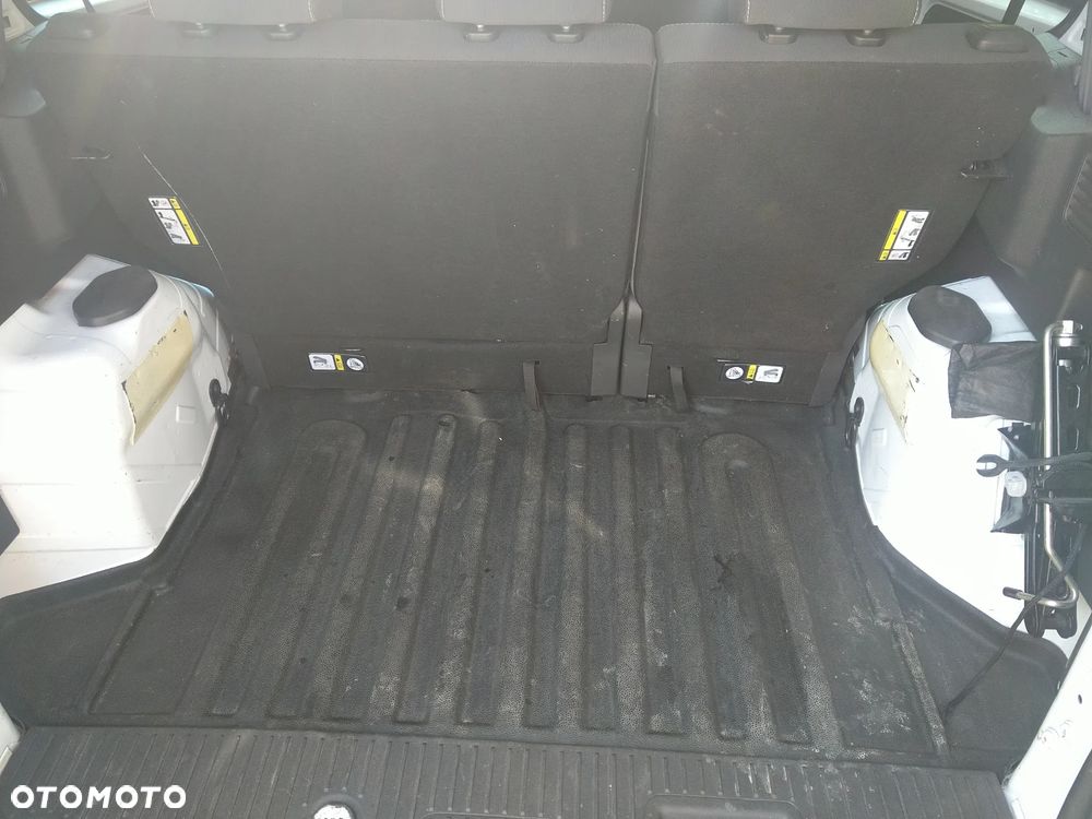 Ford Transit Connect 220 L1 Ambiente - 12