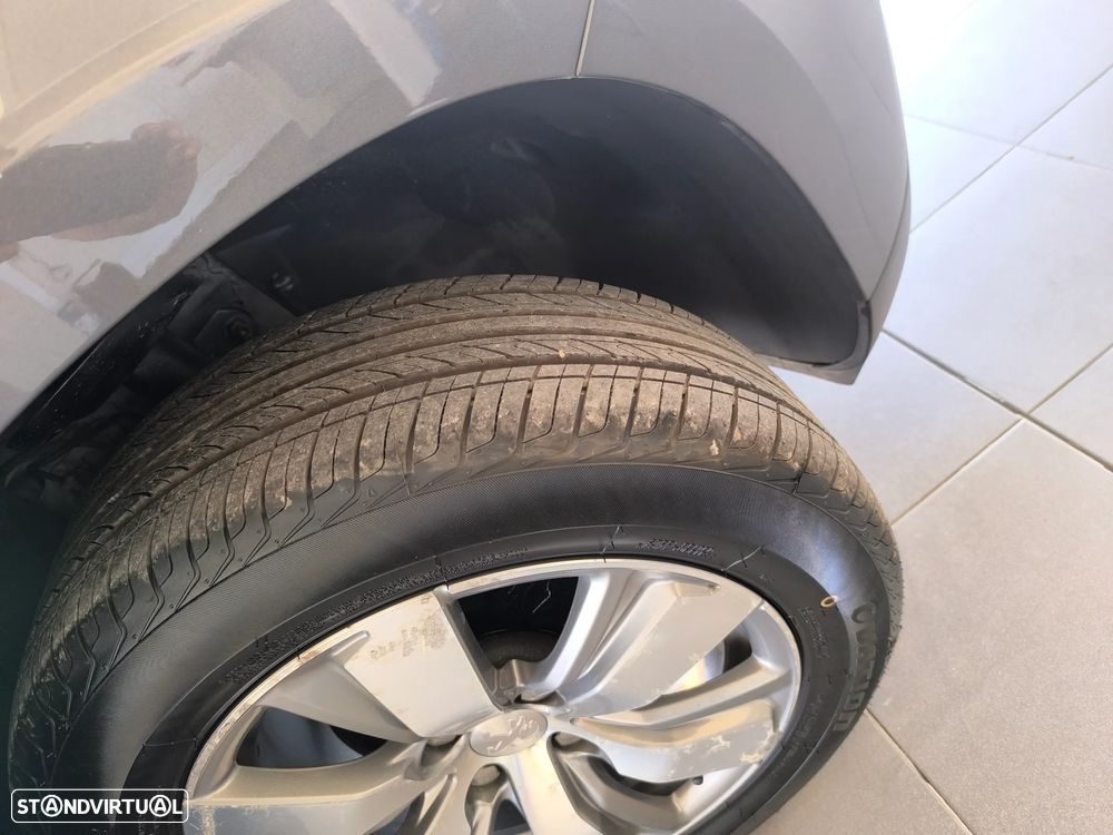 Peugeot 2008 1.2 PureTech Access - 21