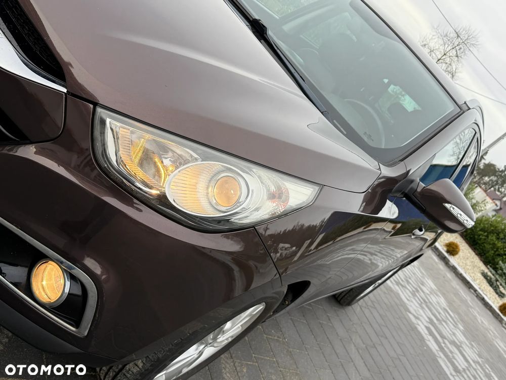 Hyundai ix35 1.7 CRDi 2WD blue Comfort - 23