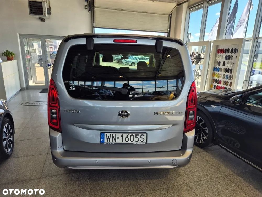 Toyota Proace City Verso 1.5 D-4D Business - 18
