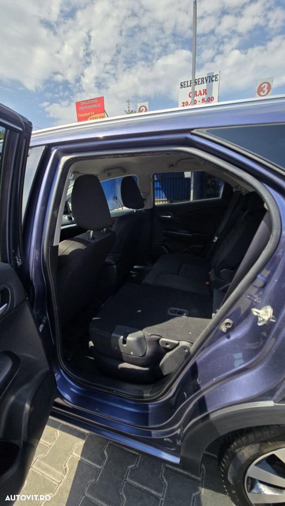 Honda Civic 1.8 i-VTEC MT Elegance Tech-Edition - 9