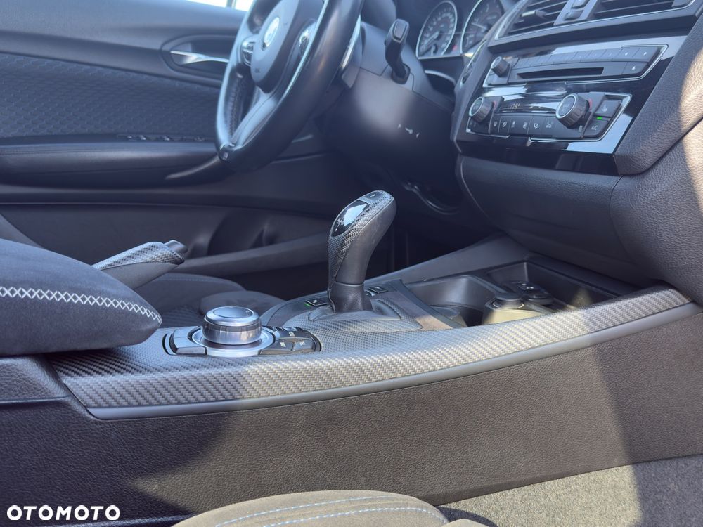 BMW Seria 1 120d xDrive M Sport sport - 17