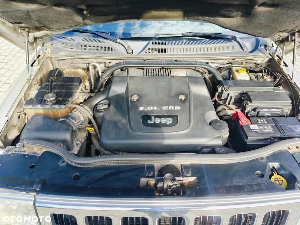 Jeep Commander 3.0 CRD Limited - 18