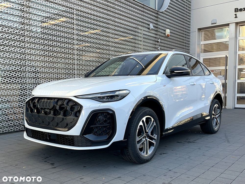 Audi Q5 Sportback - 2