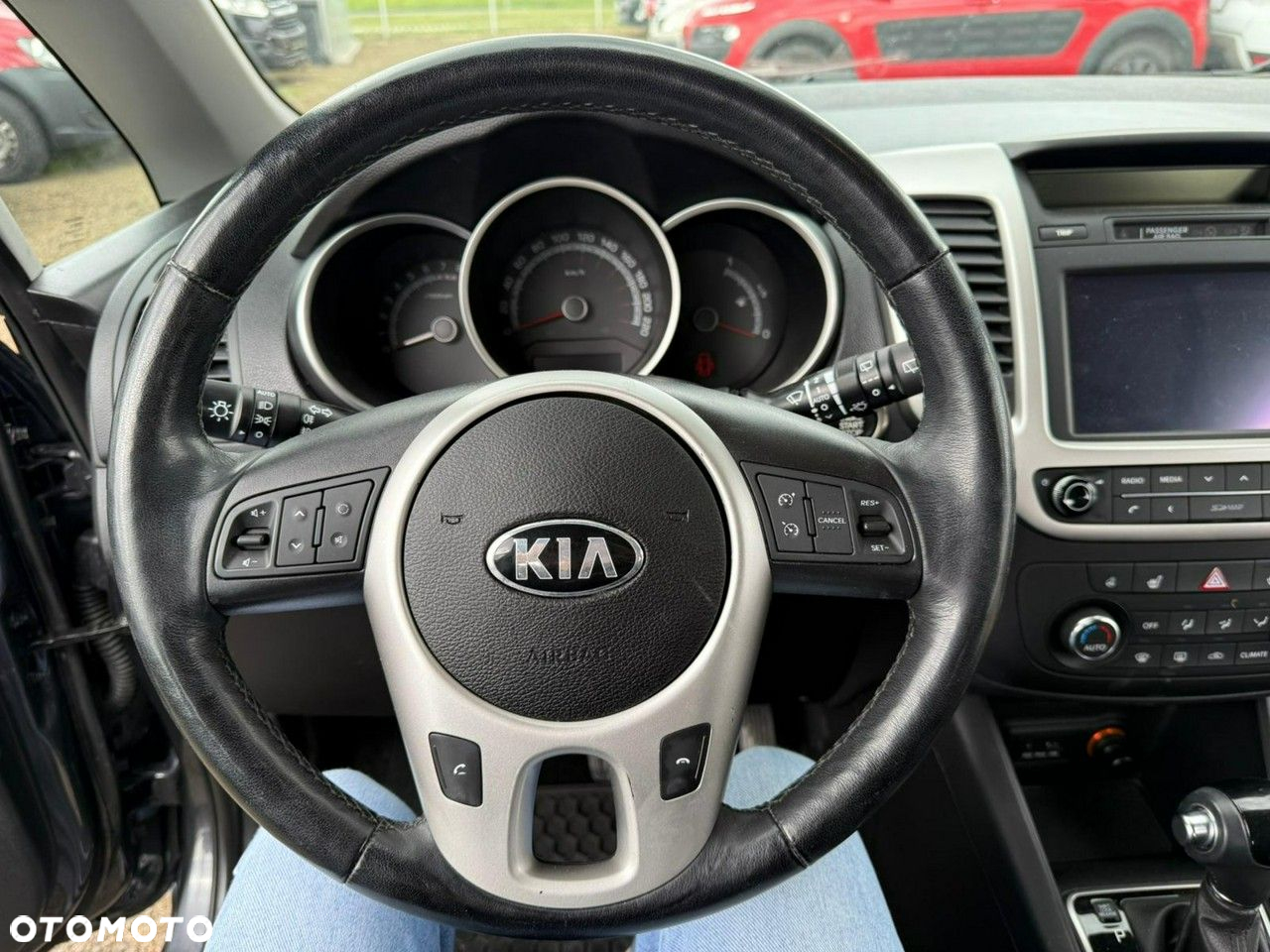 Kia Venga - 29