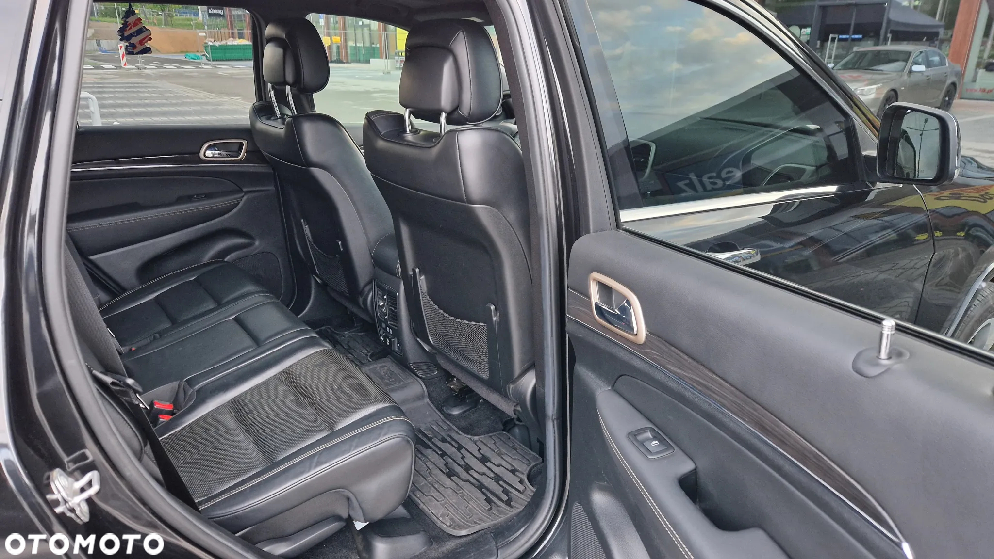 Jeep Grand Cherokee 3.6 V6 Overland - 16
