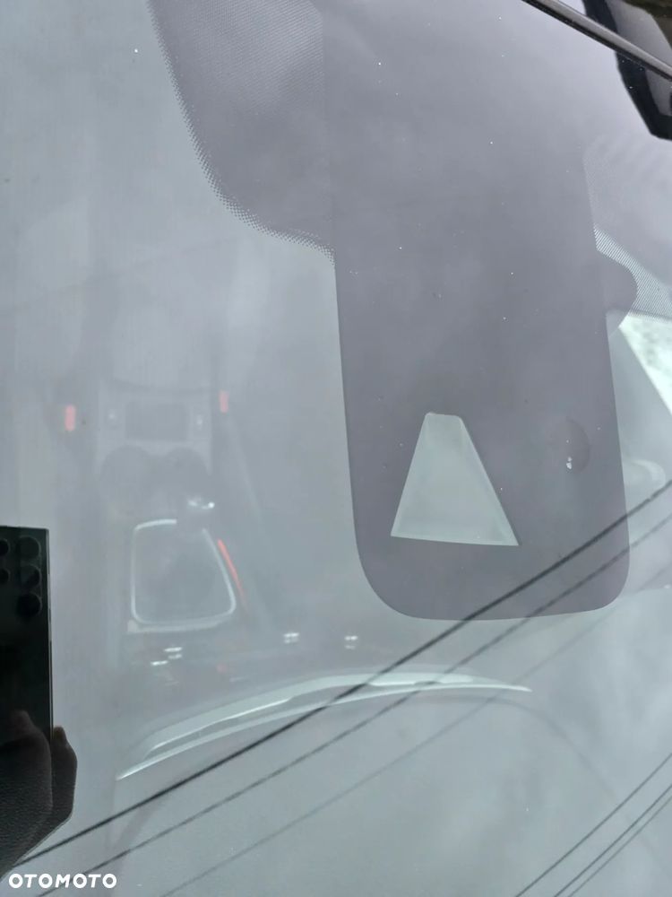 Nissan Qashqai 1.3 DIG-T N-CONNECTA - 15